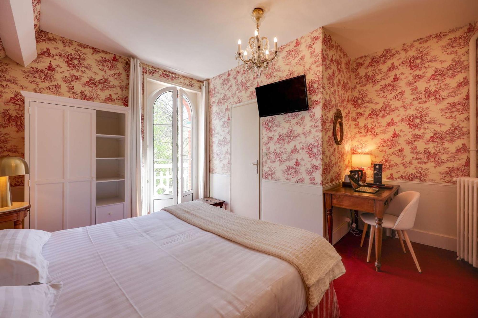 Brit Hotel & Spa Le Roc Au Chien Bagnoles de l'Orne Normandie Экстерьер фото
