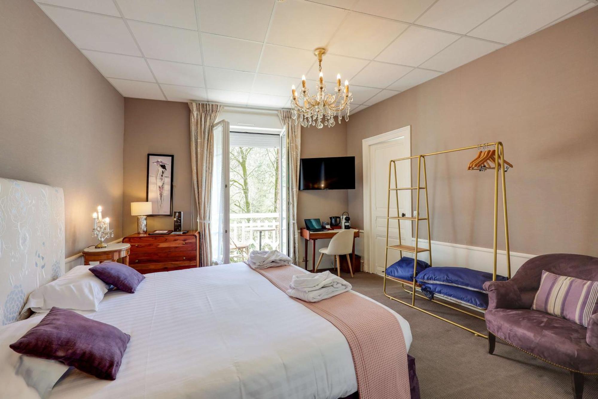 Brit Hotel & Spa Le Roc Au Chien Bagnoles de l'Orne Normandie Экстерьер фото