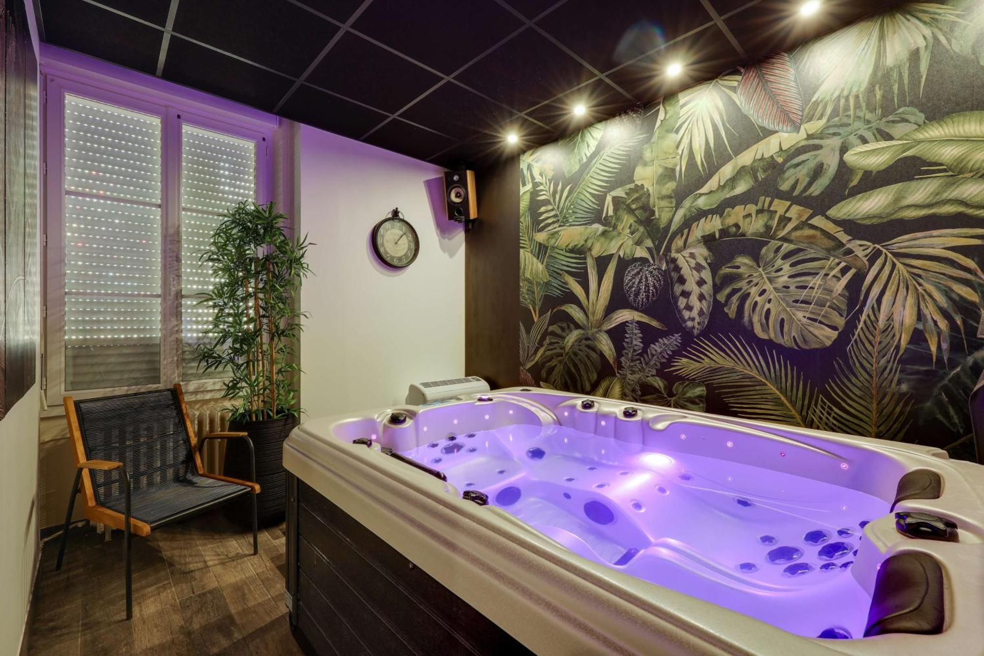 Brit Hotel & Spa Le Roc Au Chien Bagnoles de l'Orne Normandie Экстерьер фото