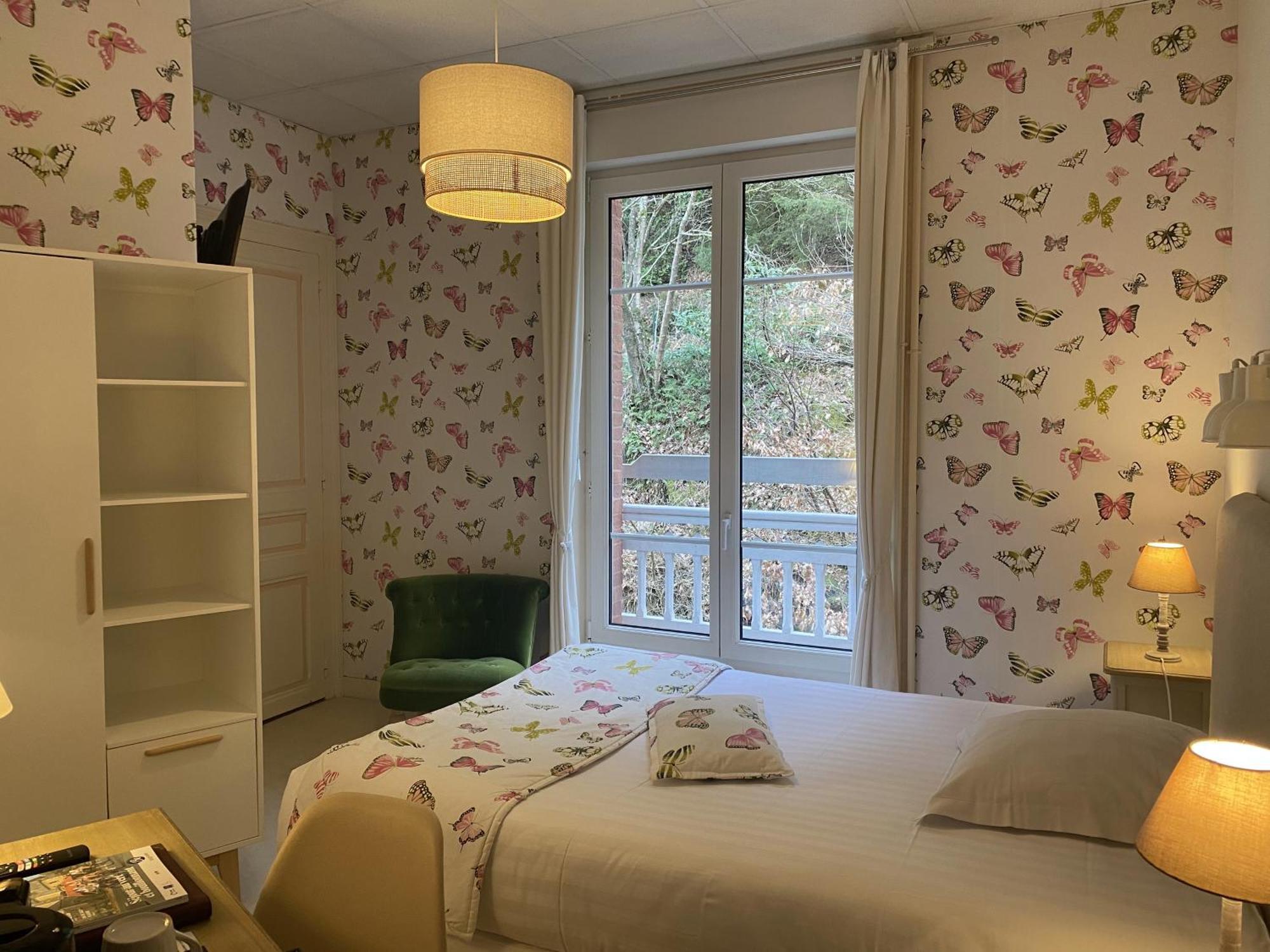 Brit Hotel & Spa Le Roc Au Chien Bagnoles de l'Orne Normandie Экстерьер фото