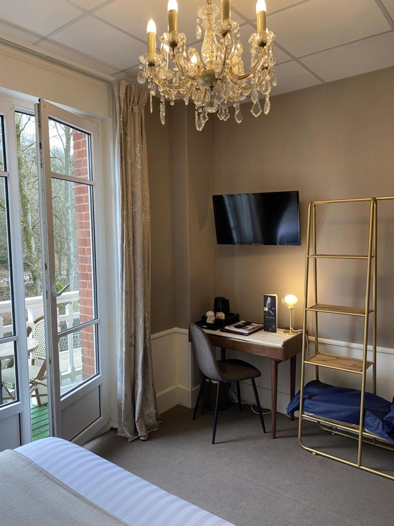 Brit Hotel & Spa Le Roc Au Chien Bagnoles de l'Orne Normandie Экстерьер фото